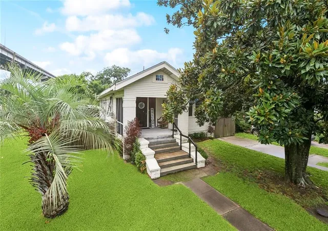 Photo 1 of Single family home for sale at 1615 Bodenger Blvd, New Orleans, LA 70114 | MLS# 2559995 | Listing updated on 2026-07-23