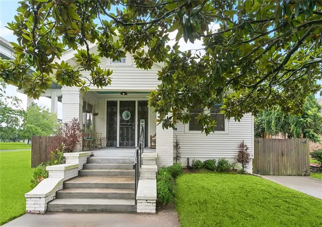 Photo 2 of Single family home for sale at 1615 Bodenger Blvd, New Orleans, LA 70114 | MLS# 2559995 | Listing updated on 2026-07-23