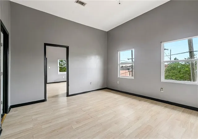 Photo 4 of House for sale at 2000 Dumaine St, New Orleans, LA 70116 | MLS# 2560086 | Listing updated on 2026-05-27