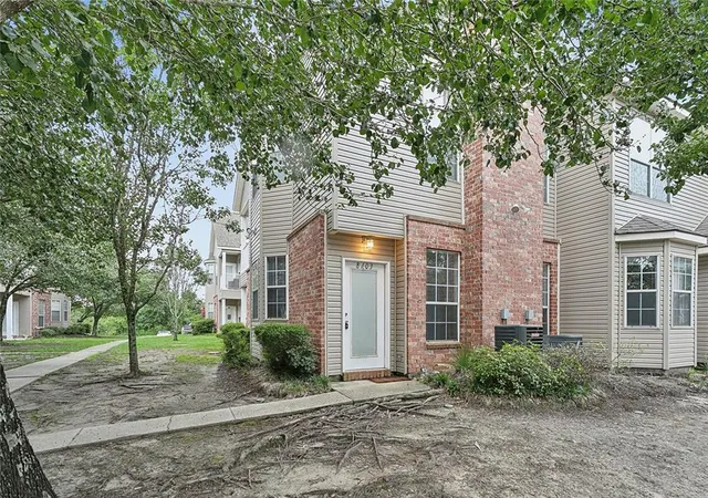 Condo for sale at 517 Spartan Dr #8103, Slidell, LA 70458 | MLS# 2560135