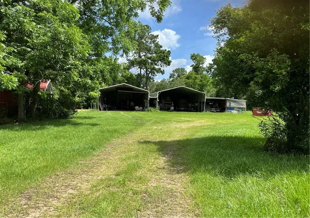 Photo 2 of Single family home for sale at 21600 Highway 40, Bush, LA 70431 | MLS# 2560134 | Listing updated on 2026-07-16