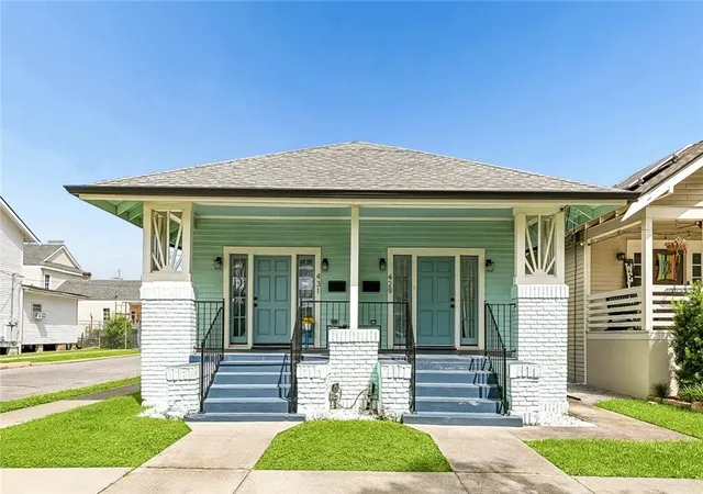 2nd image of 431 & 429 S Genois St, New Orleans, LA 70119 | MLS# 2559736