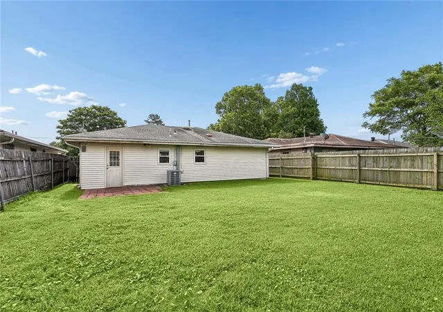 Homes for sale in Kenner, LA | 4161 Ole Miss Dr, Kenner, LA 70065 | MLS# 2559089