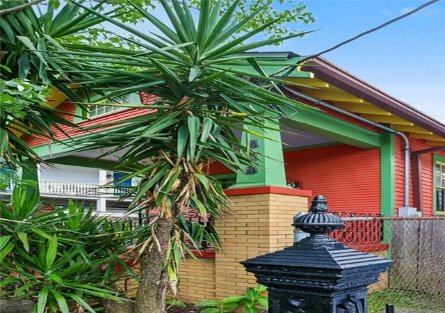 1st image of 614 Ninth St, New Orleans, LA 70115 | MLS# 2560265