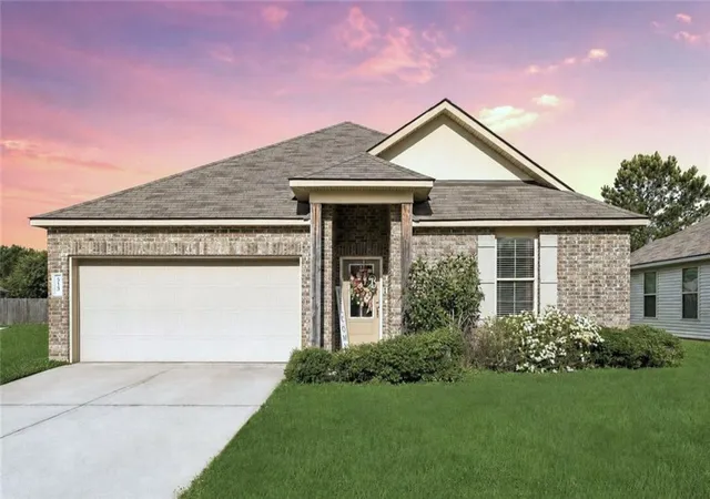 Homes for sale in Robert, LA | 47509 Cathy Ln, Robert, LA 70455 | MLS# 2560333