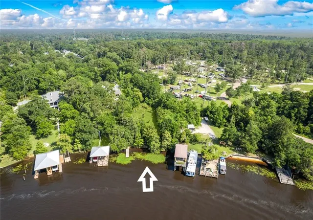 Photo 3 of Land for sale at A Deloaks Rd, Madisonville, LA 70447 | MLS# 2559774 | Listing updated on 2026-05-29