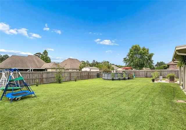Homes for sale in Ponchatoula, LA | 42277 Broderick Ave, Ponchatoula, LA 70454 | MLS# 2560307