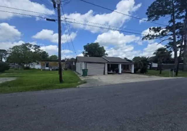Photo 2 of Single family home for sale at 203 Williams St, Raceland, LA 70394 | MLS# 2560487 | Listing updated on 2026-07-27