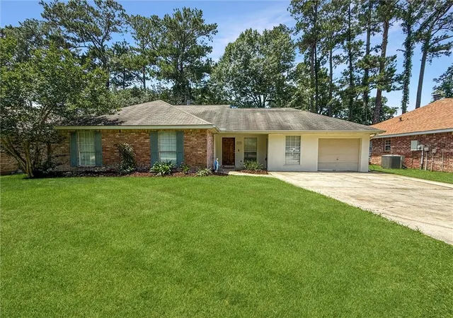 1st image of 2154 Biron St, Mandeville, LA 70448 | MLS# 2560180