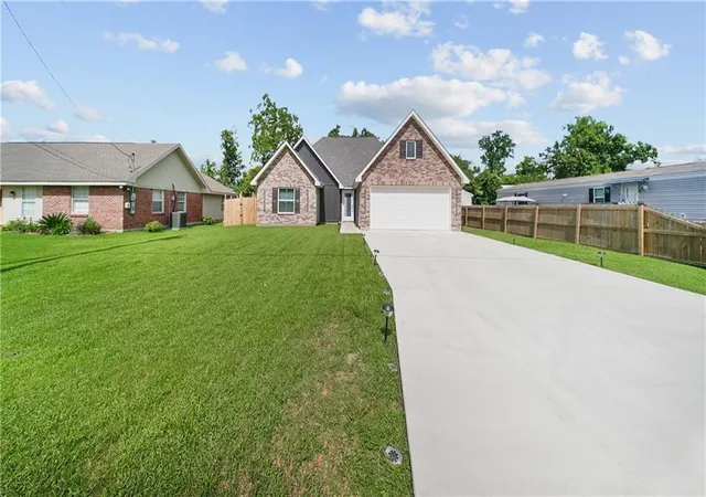 Homes for sale in Reserve, LA | 348 E 26th St, Reserve, LA 70084 | MLS# 2560552