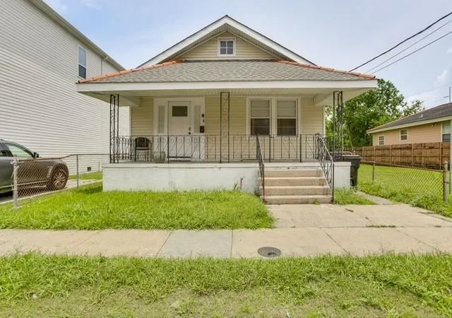 1st image of 2425 Allen St, New Orleans, LA 70119 | MLS# 2560568