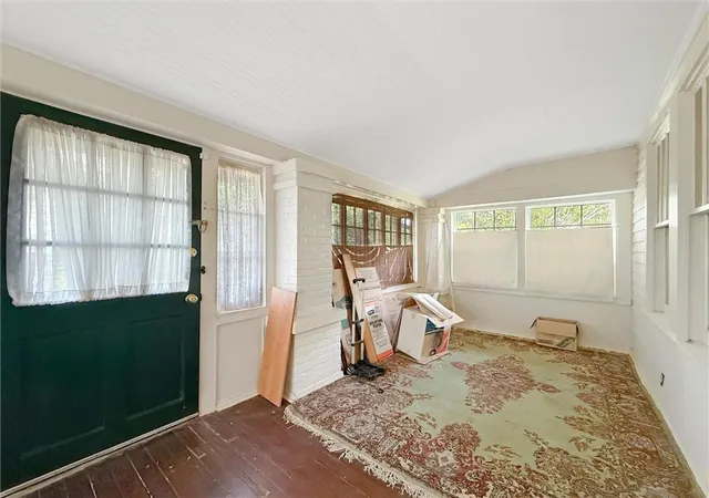 2nd image of 19408 Front St, Covington, LA 70433 | MLS# 2560181