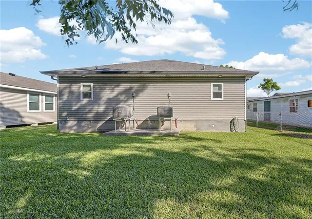 Homes for sale in Belle Chasse, LA | 110 P St, Belle Chasse, LA 70037 | MLS# 2559806