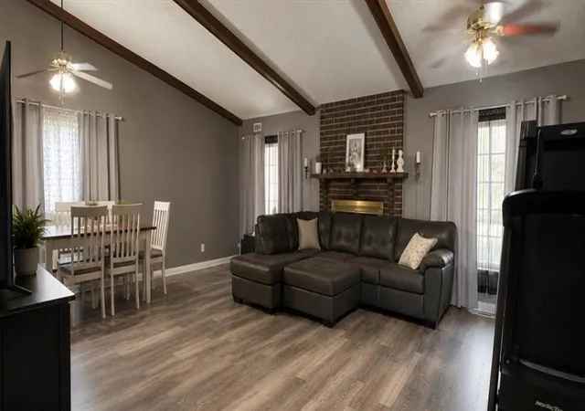 Photo 2 of Single family home for sale at 402 Longleaf Dr, Slidell, LA 70458 | MLS# 2560564 | Listing updated on 2026-05-31