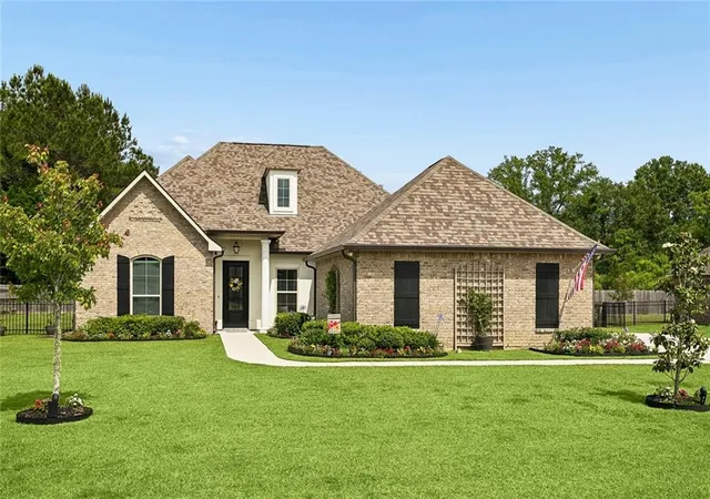 1st image of 213 Saw Grass Loop, Covington, LA 70435 | MLS# 2556730