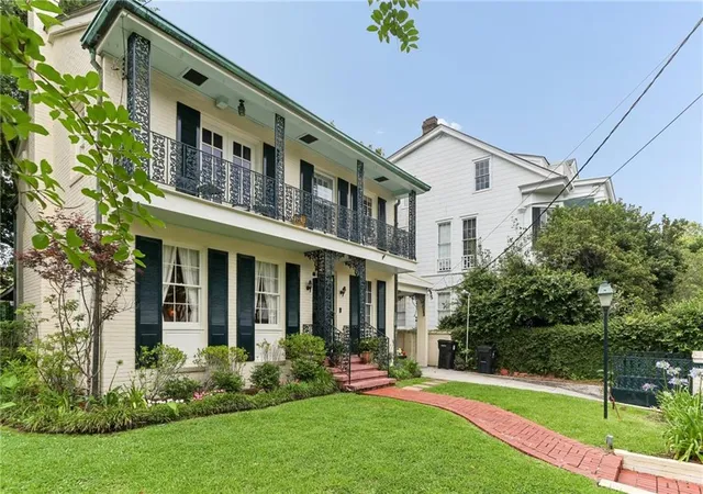Photo 3 of Sale Pending at 1628 Dufossat St, New Orleans, LA 70115 | MLS# 2558549 | Listing updated on 2026-07-31