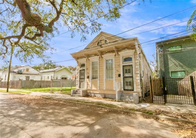 3rd image of 2117 19 Danneel St, New Orleans, LA 70113 | MLS# 2560729