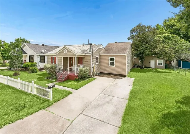 2nd image of 1239 Allo Ave, Marrero, LA 70072 | MLS# 2560684