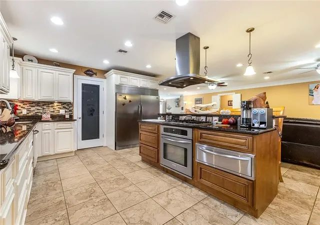5th image of 2709 Jean Lafitte Pkwy, Chalmette, LA 70043 | MLS# 2560319
