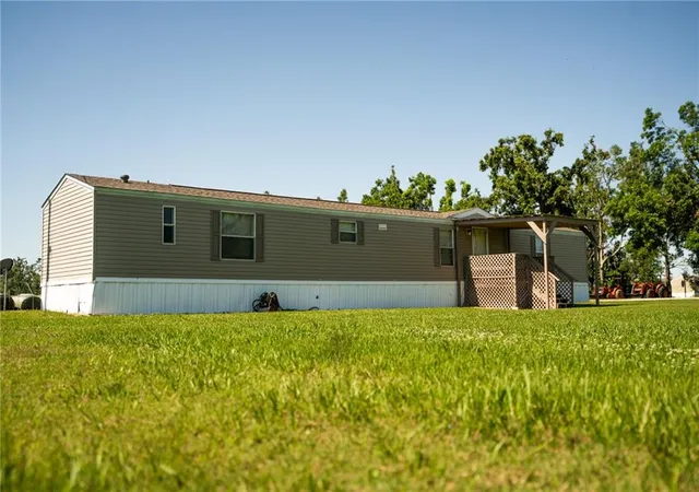 Homes for sale in Rayville, LA | 435 Smalling Rd, Rayville, LA 71269 | MLS# 2560795