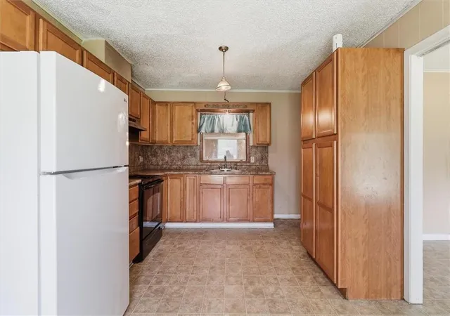 Photo 2 of Single family home for sale at 720 S Myrtle St, Amite, LA 70422 | MLS# 2560794 | Listing updated on 2026-08-29
