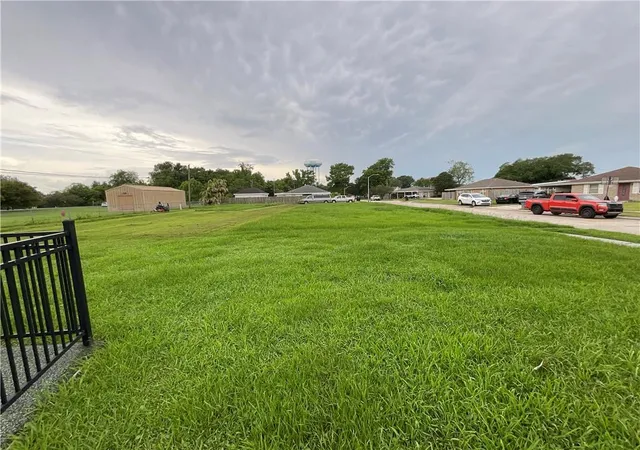 2nd image of 2309 Paul St, Meraux, LA 70075 | MLS# 2559922