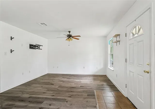 3rd image of 72357 Dahlia St, Covington, LA 70435 | MLS# 2560885