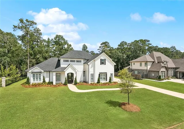 1st image of 5037 Twin River Pl, Covington, LA 70433 | MLS# 2560848