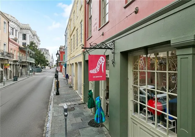4th image of 324 Chartres St, New Orleans, LA 70130 | MLS# 2560937