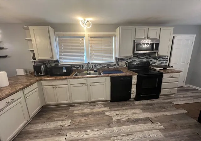 Homes for sale in Chalmette, LA | 204 W Prosper St, Chalmette, LA 70043 | MLS# 2561038
