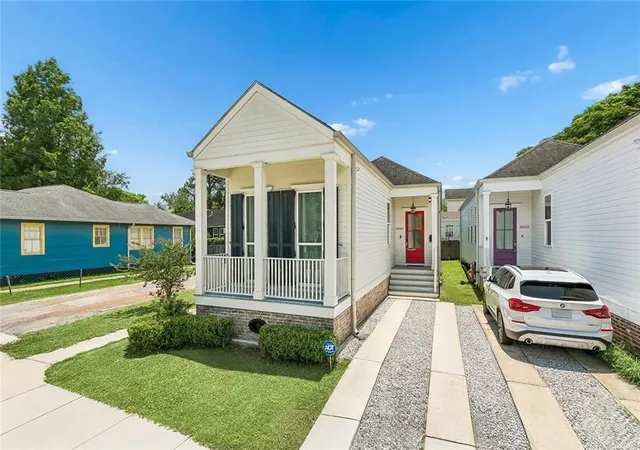 2nd image of 8500 Panola St, New Orleans, LA 70118 | MLS# 2561074
