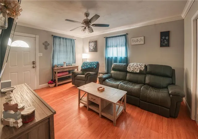 Photo 4 of Single family home for sale at 553 Diplomat St, Terrytown, LA 70056 | MLS# 2561119 | Listing updated on 2026-07-22