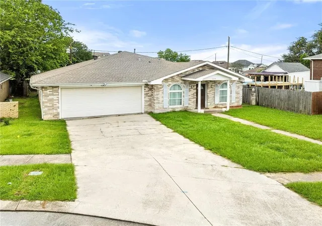 Homes for sale in Chalmette, LA | 2204 Gallant Dr, Chalmette, LA 70043 | MLS# 2560945