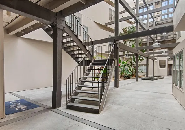2nd image of 1111 S Peters St #106, New Orleans, LA 70130 | MLS# 2561072