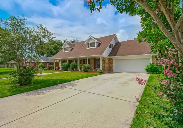 Photo 2 of Single family home for sale at 8708 Tanglewild Pl, New Orleans, LA 70123 | MLS# 2560704 | Listing updated on 2026-07-27