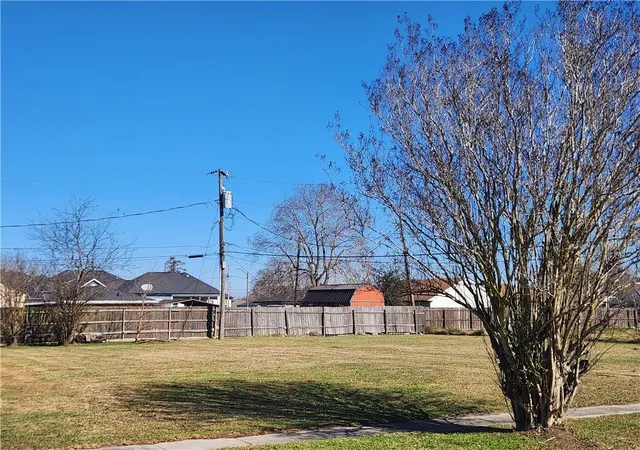 Photo 3 of Land for sale at 209 Genet Dr, Arabi, LA 70032 | MLS# 2560998 | Listing updated on 2026-06-03