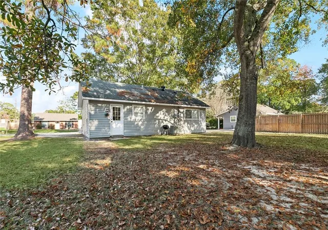 Homes for sale in Slidell, LA | 345 Mapleleaf Dr, Slidell, LA 70458 | MLS# 2559234