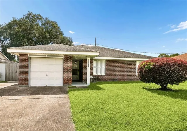 1st image of 1008 Curtis St, Harvey, LA 70058 | MLS# 2561107