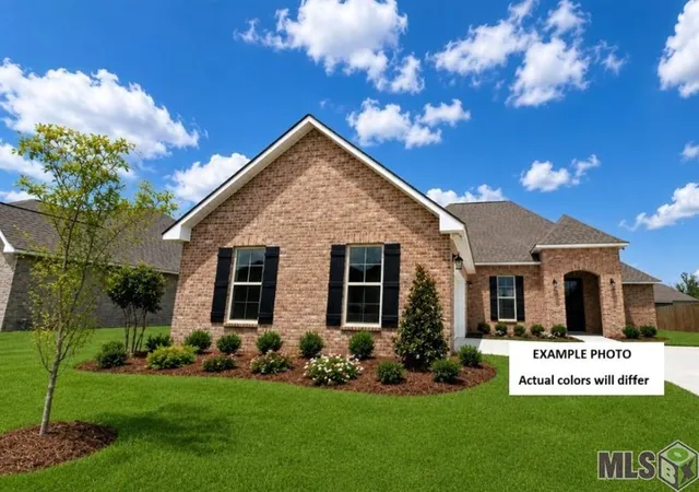 1st image of 733 Northlake Dr, Covington, LA 70435 | MLS# NO2026010179