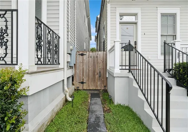 1st image of 2410 Valence St #2410, New Orleans, LA 70115 | MLS# 2560790