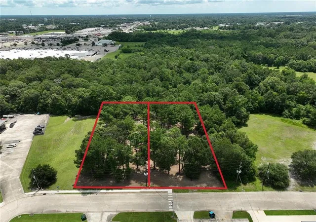 1st image of 131/133 Robin Hood Dr, Hammond, LA 70403 | MLS# 2555170