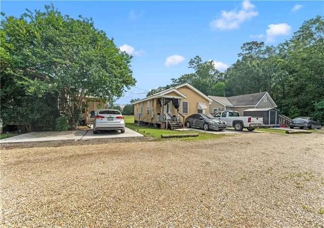 2nd image of 44528 Tiffany Lynn Ct, Hammond, LA 70403 | MLS# 2561190