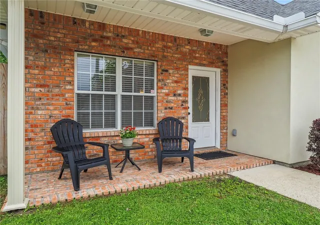 Homes for sale in Covington, LA | 78 Holly Crest Blvd, Covington, LA 70433 | MLS# 2555121