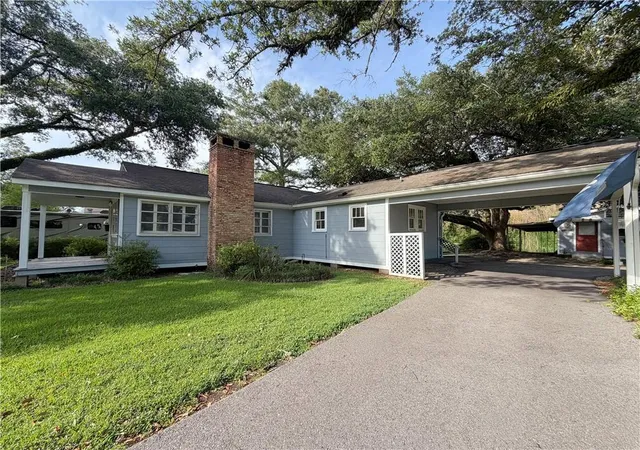 Homes for sale in Ponchatoula, LA | 146 N Third St, Ponchatoula, LA 70454 | MLS# 2561198