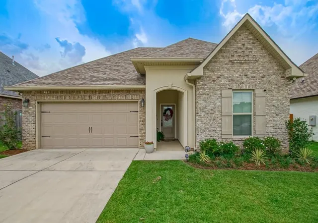 2nd image of 455 Terrace Lake Dr, Covington, LA 70435 | MLS# 2561363
