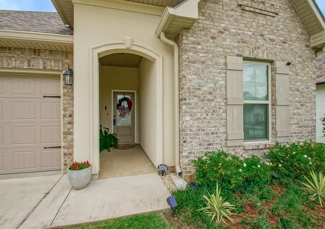 3rd image of 455 Terrace Lake Dr, Covington, LA 70435 | MLS# 2561363