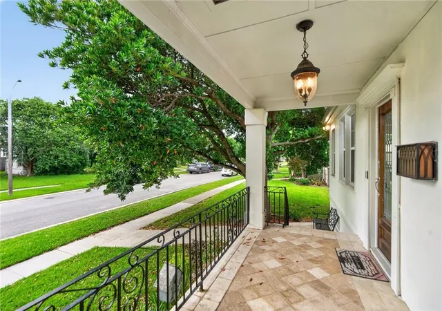 3rd image of 6723 Vicksburg St, New Orleans, LA 70124 | MLS# 2561070