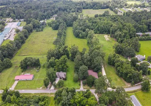 Photo 2 of Land for sale at 677 N Pine St, Independence, LA 70443 | MLS# 2561446 | Listing updated on 2026-07-14