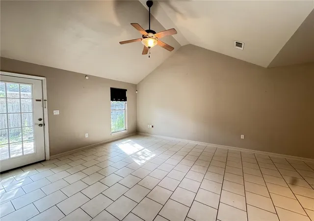 Homes for sale in Hammond, LA | 204 S General Pershing St, Hammond, LA 70403 | MLS# 2561026