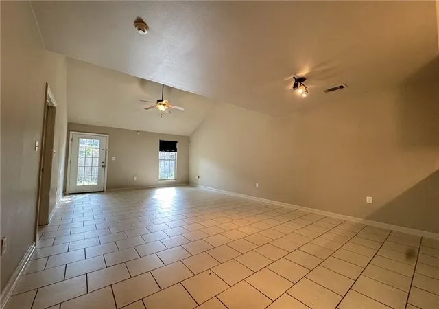 Homes for sale in Hammond, LA | 204 S General Pershing St, Hammond, LA 70403 | MLS# 2561026